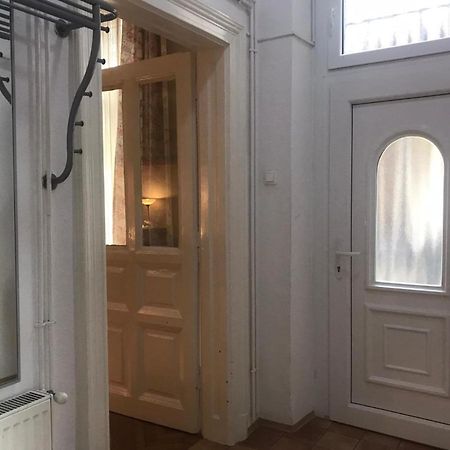 Ac With Free Parking At Acacia St, City Center Budapest Exteriör bild