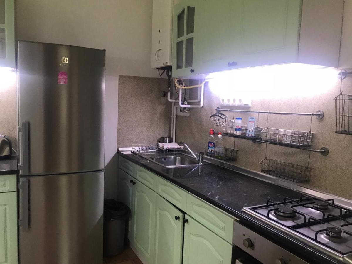 Ac With Free Parking At Acacia St, City Center Budapest Exteriör bild